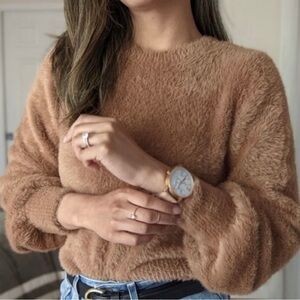 Aritzia sunday best kitten sweater tan